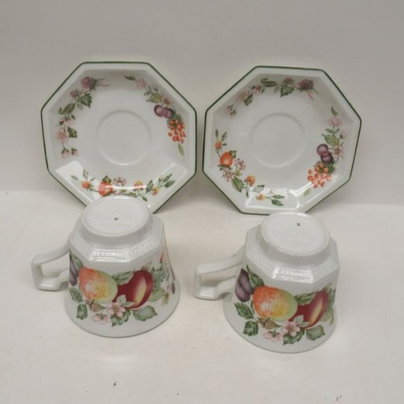 2 - Johnson Brothers England FRESH FRUIT Tea or Coffee Cups and Saucers - Picture 4 of 4